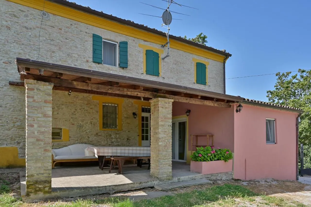 Casale Romani Country Residence Cerreto Castello 0*,  Italia