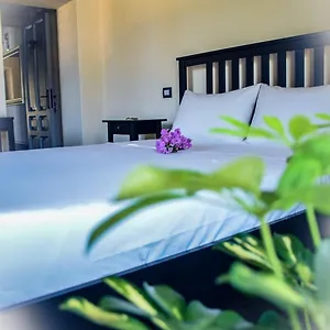  Bed & Breakfast Dimora Arborea Italia